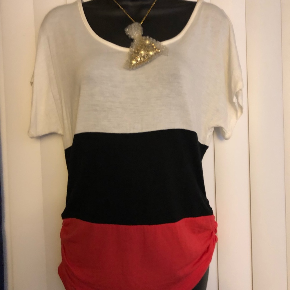 Cream and Black Relaxed Short Sleeve Color Block Tee